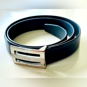 Hugo Boss Belt: 90-34 inch